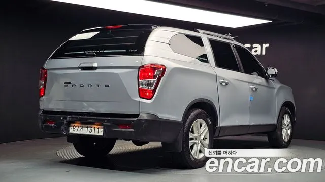 KG_Mobility_Ssangyong Rexton 2018 thumb 2