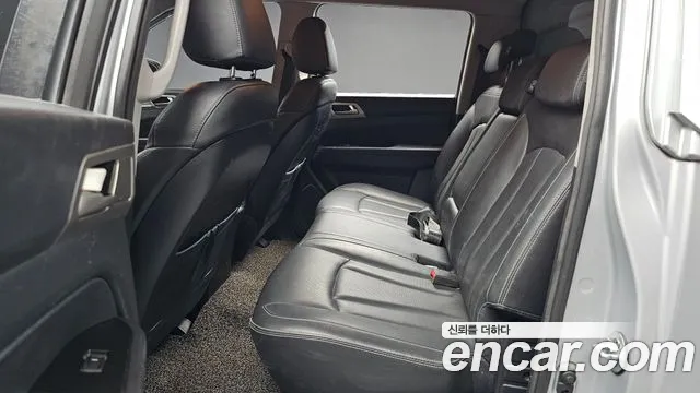 KG_Mobility_Ssangyong Rexton 2018 thumb 11