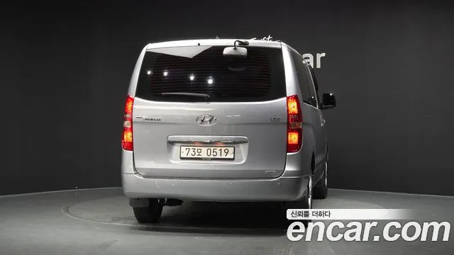 Hyundai Starex 2017 thumb 4