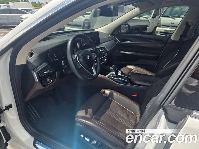 BMW Gran Turismo 2021 thumb 7
