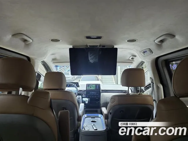Hyundai Staria 2022 thumb 6