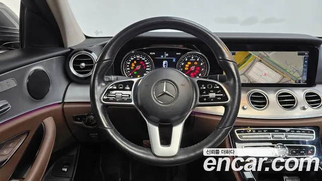 Mercedes-Benz E-Класс 2019 thumb 12