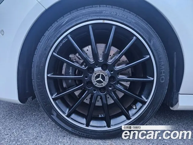 Mercedes-Benz CLA 2018 thumb 5