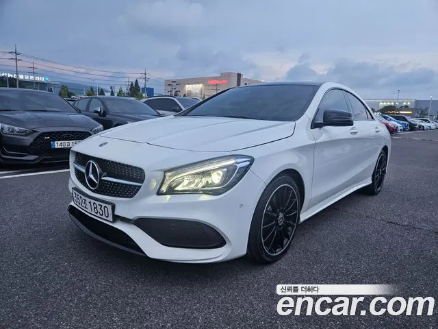 Mercedes-Benz CLA 2018 thumb 11