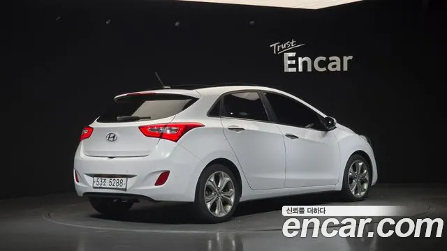 Hyundai i30 2012 thumb 2