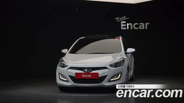 Hyundai i30 2012 thumb 3