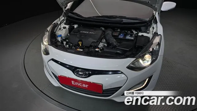Hyundai i30 2012 thumb 6