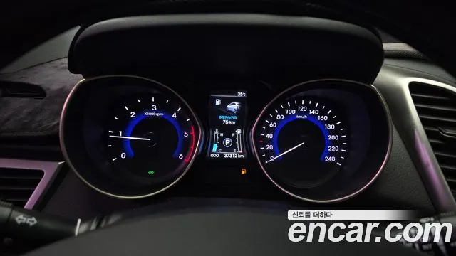 Hyundai i30 2012 thumb 8