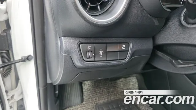 Kia K3 2021 thumb 12