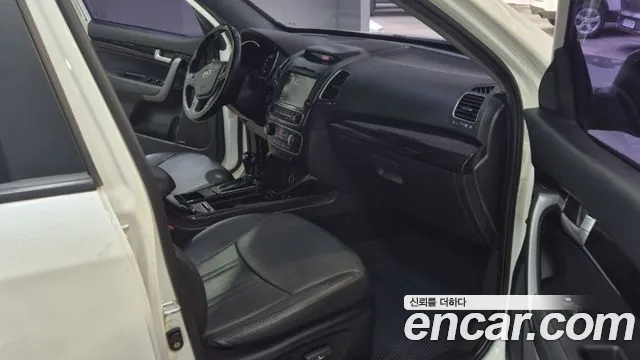 Kia Sorento 2013 thumb 10