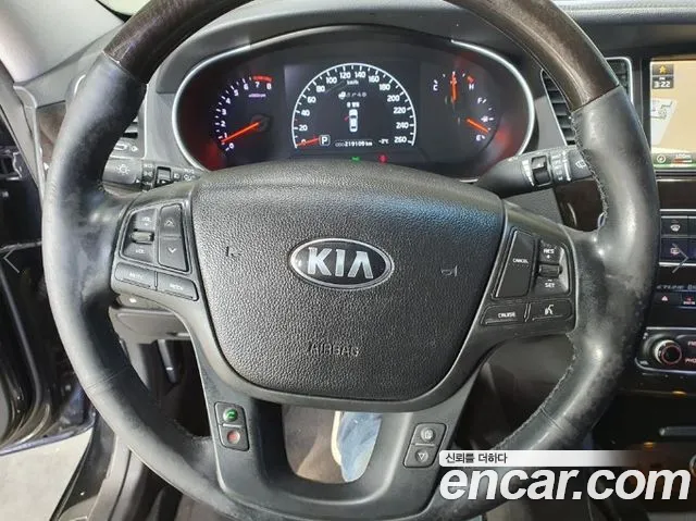 Kia K7 2013 thumb 10