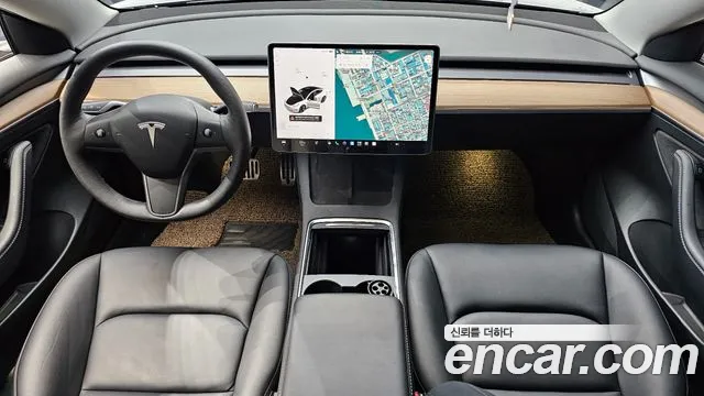 Tesla Model 3 2022 thumb 6
