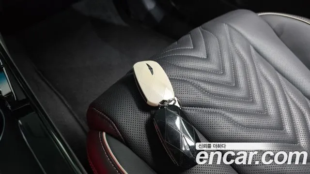 Genesis G80 2024 thumb 12