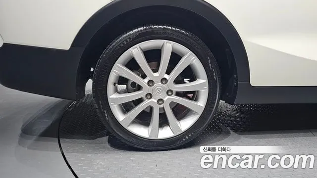 KG_Mobility_Ssangyong TIBOLI 2016 thumb 5
