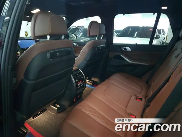 BMW X5 2023 thumb 9