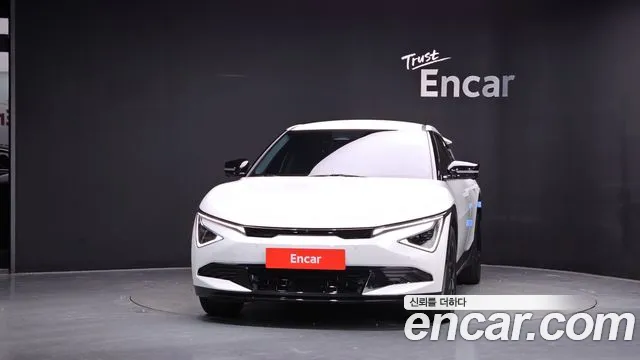 Kia EV6 2025 thumb 3