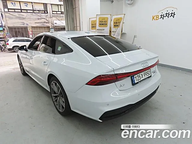 Audi A7 2023 thumb 4