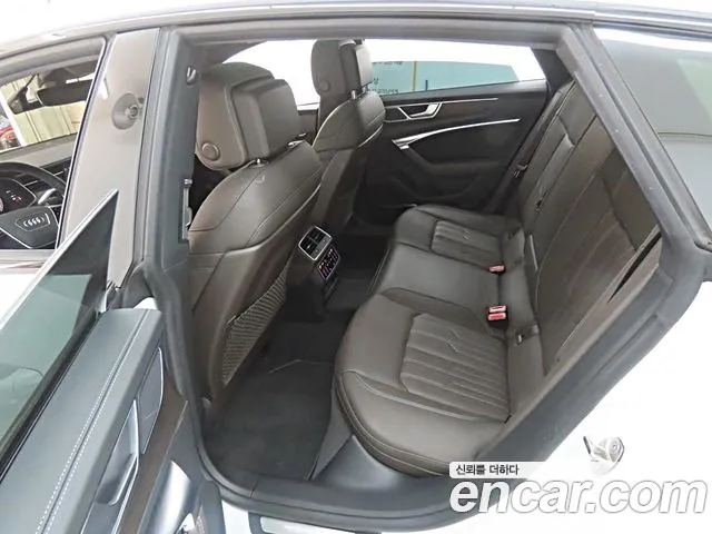 Audi A7 2023 thumb 6