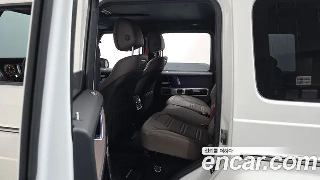 Mercedes-Benz G-Класс 2023 thumb 11
