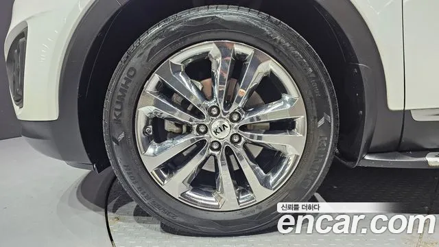 Kia Sorento 2014 thumb 5