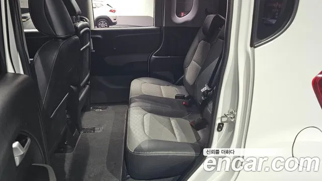 Kia Ray 2018 thumb 11