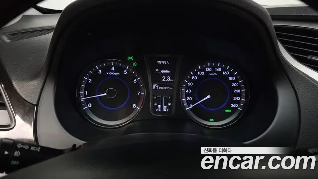 Hyundai Grandeur 2011 thumb 8