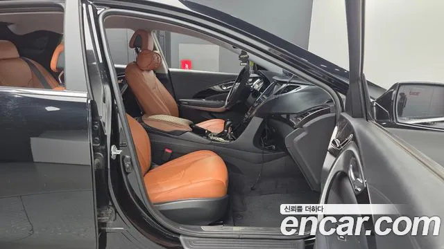 Hyundai Grandeur 2011 thumb 11