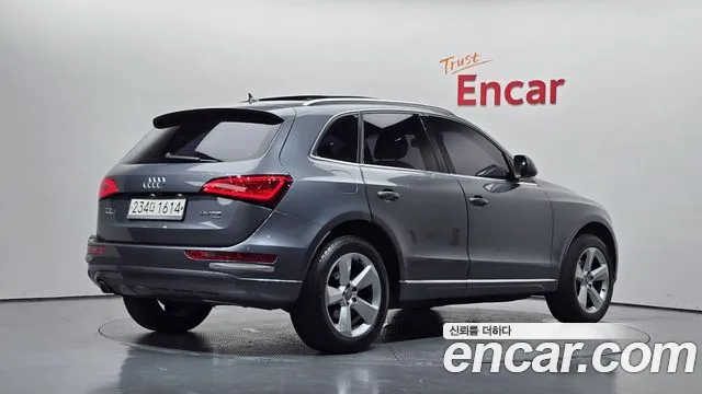 Audi Q5 2013 thumb 2