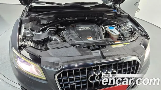 Audi Q5 2013 thumb 6