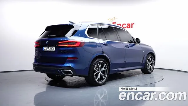 BMW X5 2021 thumb 2