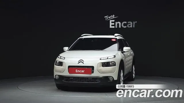 DS C4 Cactus 2018 thumb 3