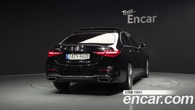 Mercedes-Benz C-Класс 2023 thumb 4