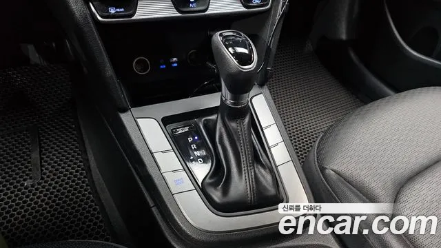 Hyundai Avante 2019 thumb 9