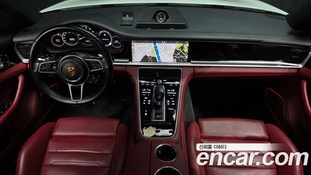Porsche Panamera 2020 thumb 6