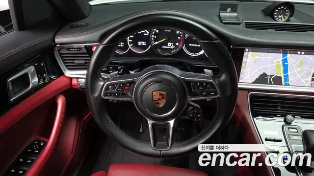 Porsche Panamera 2020 thumb 12
