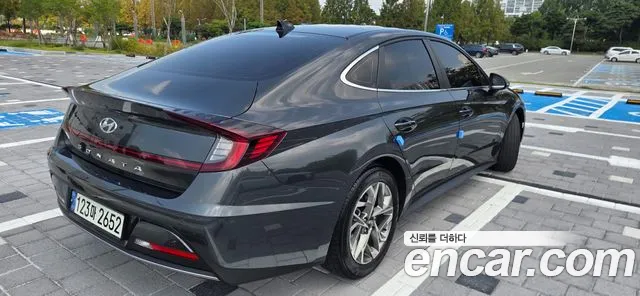 Hyundai Sonata 2021 thumb 3