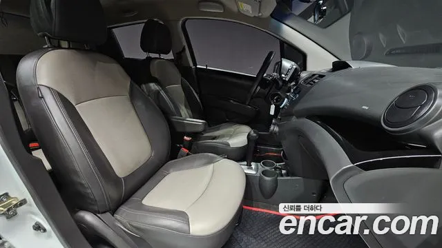 Chevrolet Spark 2012 thumb 10