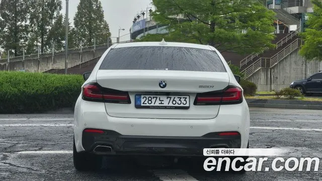 BMW 5 серии 2023 thumb 4