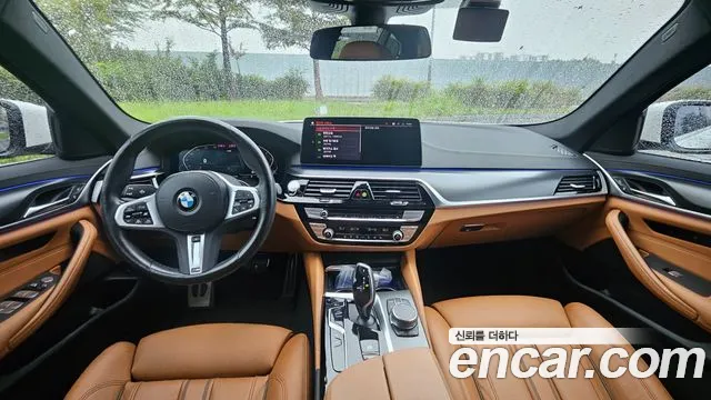 BMW 5 серии 2023 thumb 7