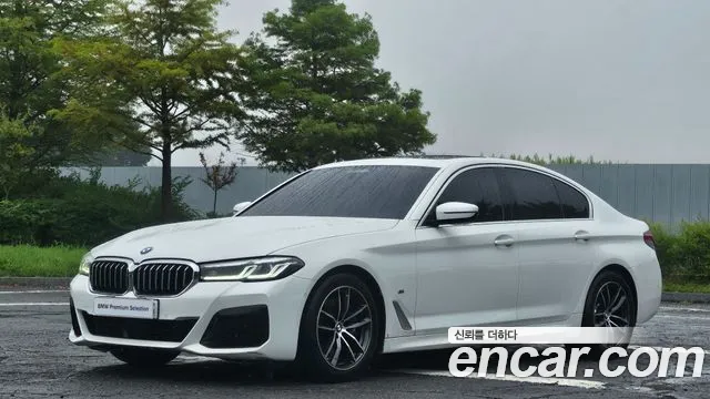 BMW 5 серии 2023 thumb 12