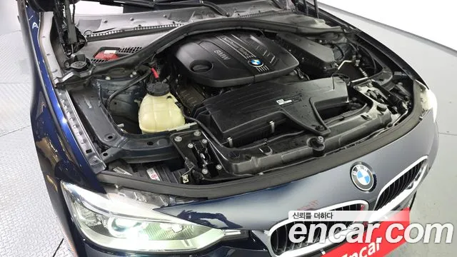 BMW 3 серии 2012 thumb 6