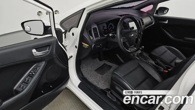 Kia K3 2015 thumb 9