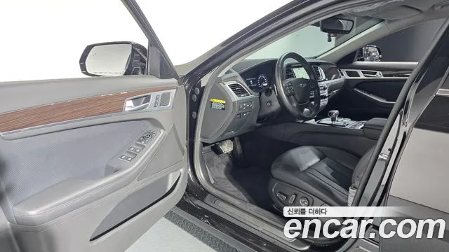 Genesis G80 2019 thumb 9
