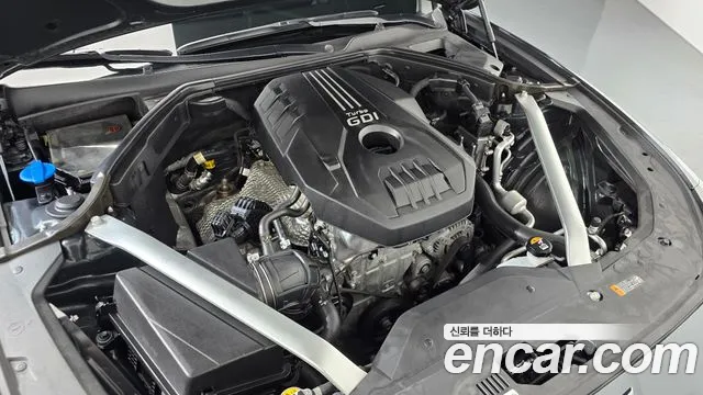 Genesis G70 2021 thumb 5