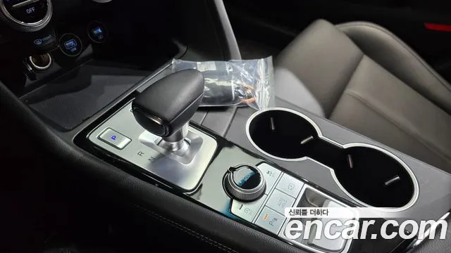 Genesis G70 2021 thumb 8