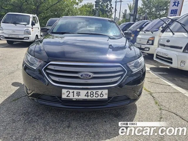 Ford Taurus 2015 thumb 2
