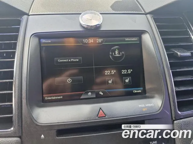 Ford Taurus 2015 thumb 10