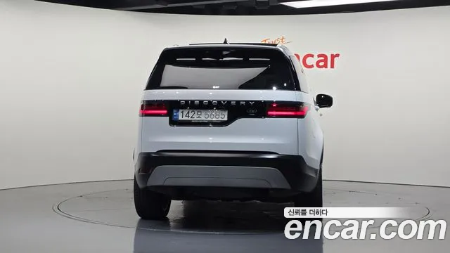 Land Rover Discovery 2021 thumb 4