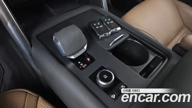 Land Rover Discovery 2021 thumb 9