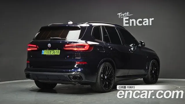 BMW X5 2023 thumb 2